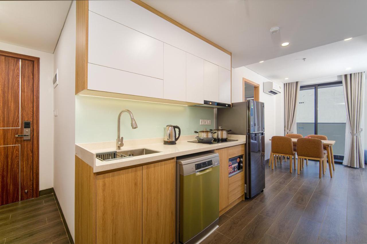 Hsuites Riverside Hotel And Apartment Дананг Екстериор снимка