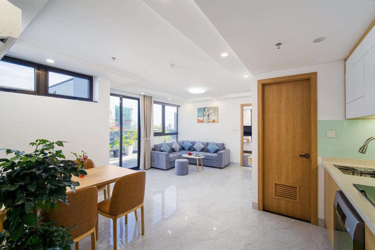 Hsuites Riverside Hotel And Apartment Дананг Екстериор снимка
