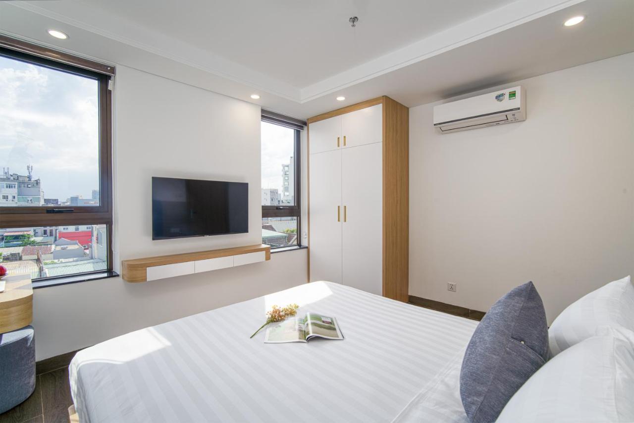 Hsuites Riverside Hotel And Apartment Дананг Екстериор снимка