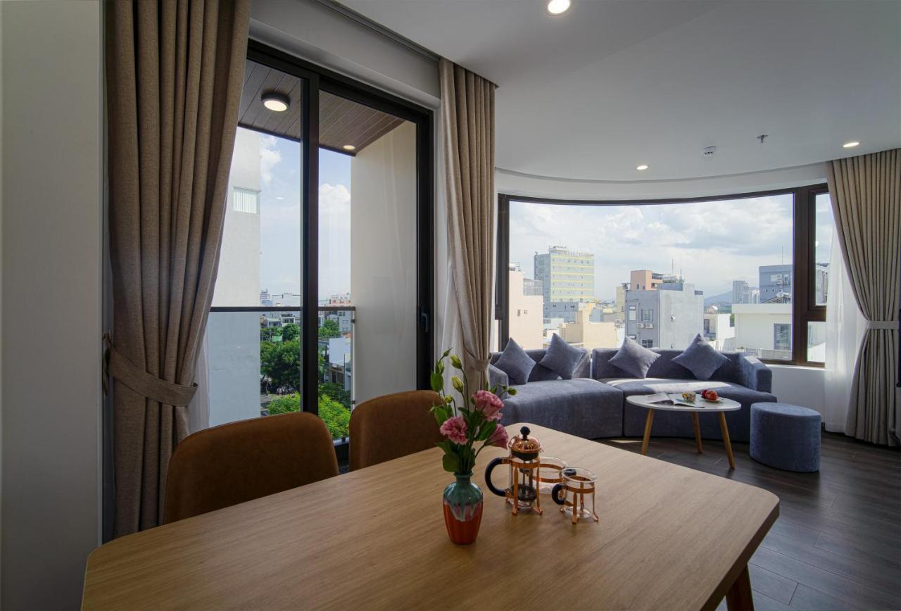 Hsuites Riverside Hotel And Apartment Дананг Екстериор снимка