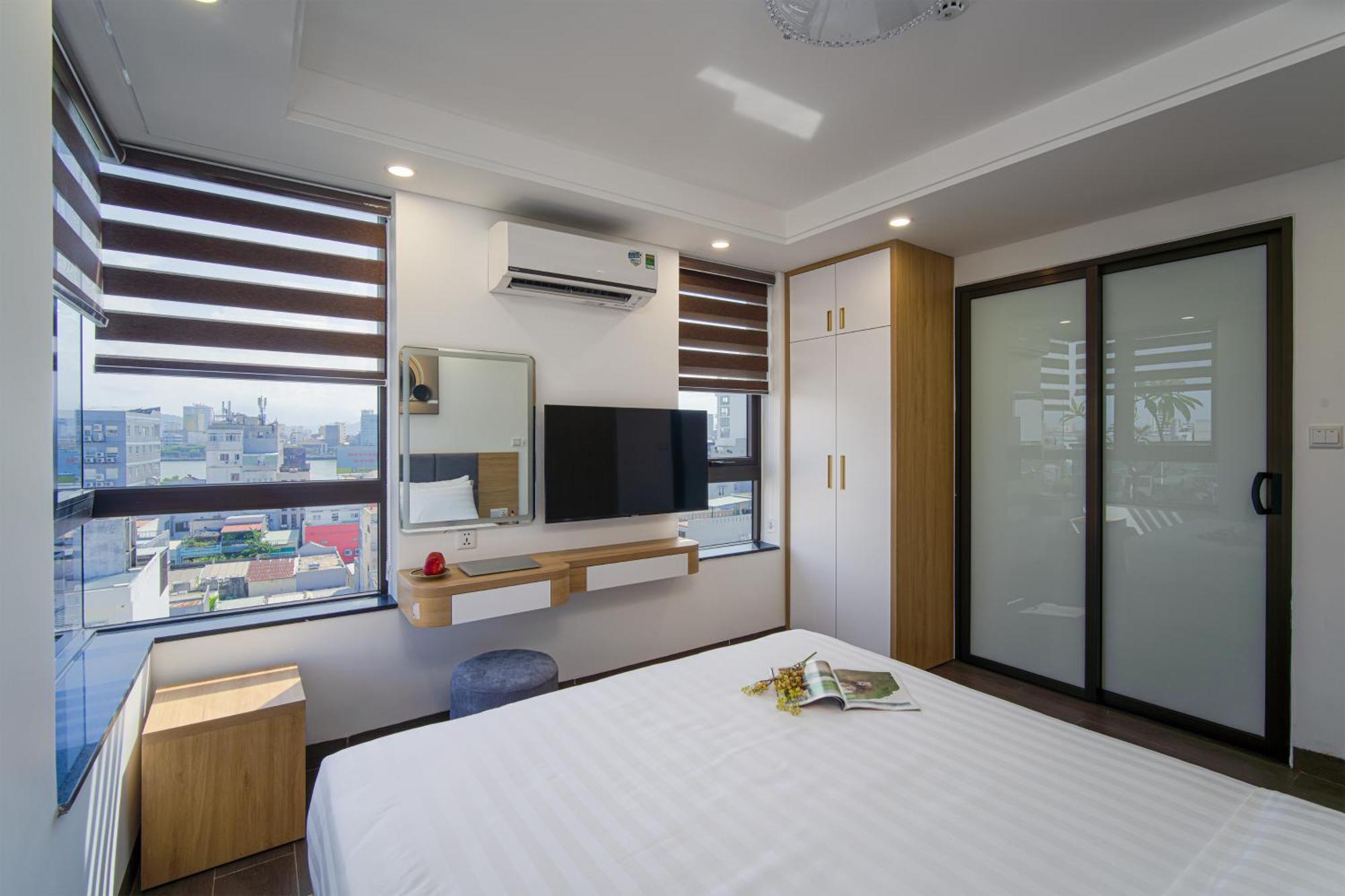 Hsuites Riverside Hotel And Apartment Дананг Стая снимка